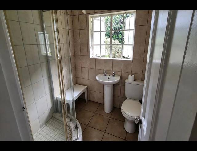 3 BEDROOM HOUSE TO LET IN HILLCREST CENTRAL